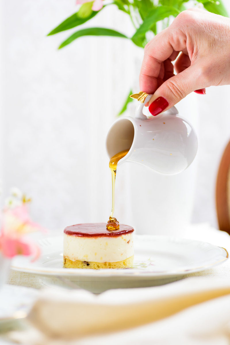 Vitoria Paris Porcelanas