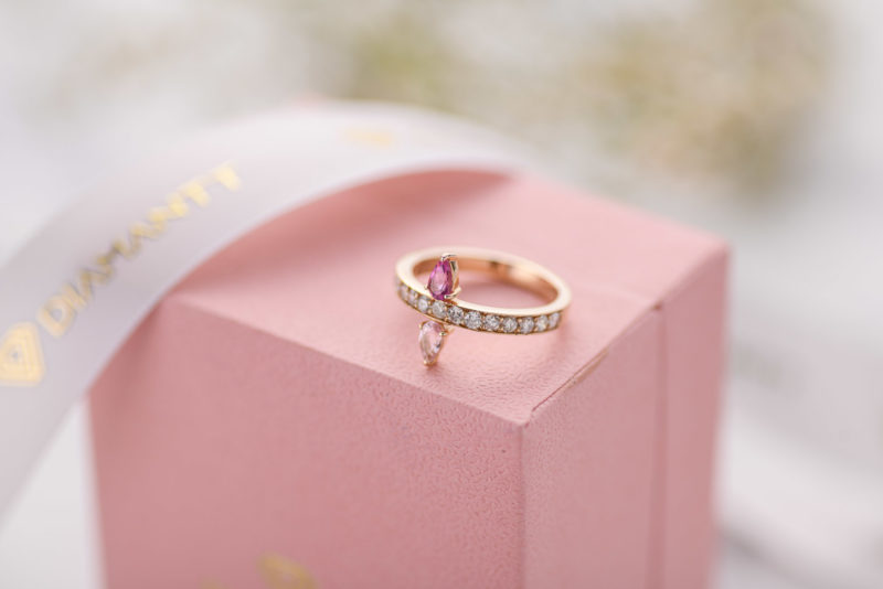 Diamantt Joias – Fundo Ambientado